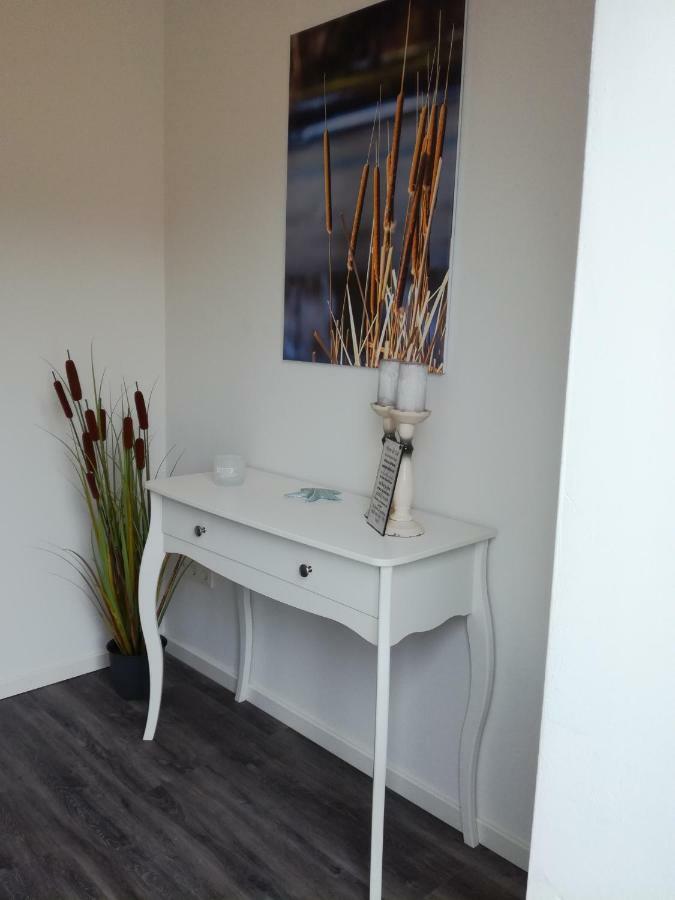 Auszeit & Ankerplatz Apartment Аурих Екстериор снимка