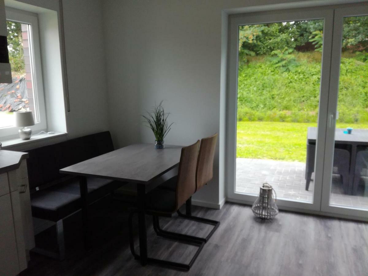 Auszeit & Ankerplatz Apartment Аурих Екстериор снимка